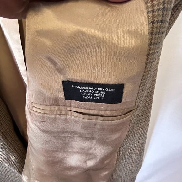 Jos. A. Bank Tan Gray Wine Houndstooth Check Wool 2 Button Sports Coat Size 46R - Picture 11 of 16